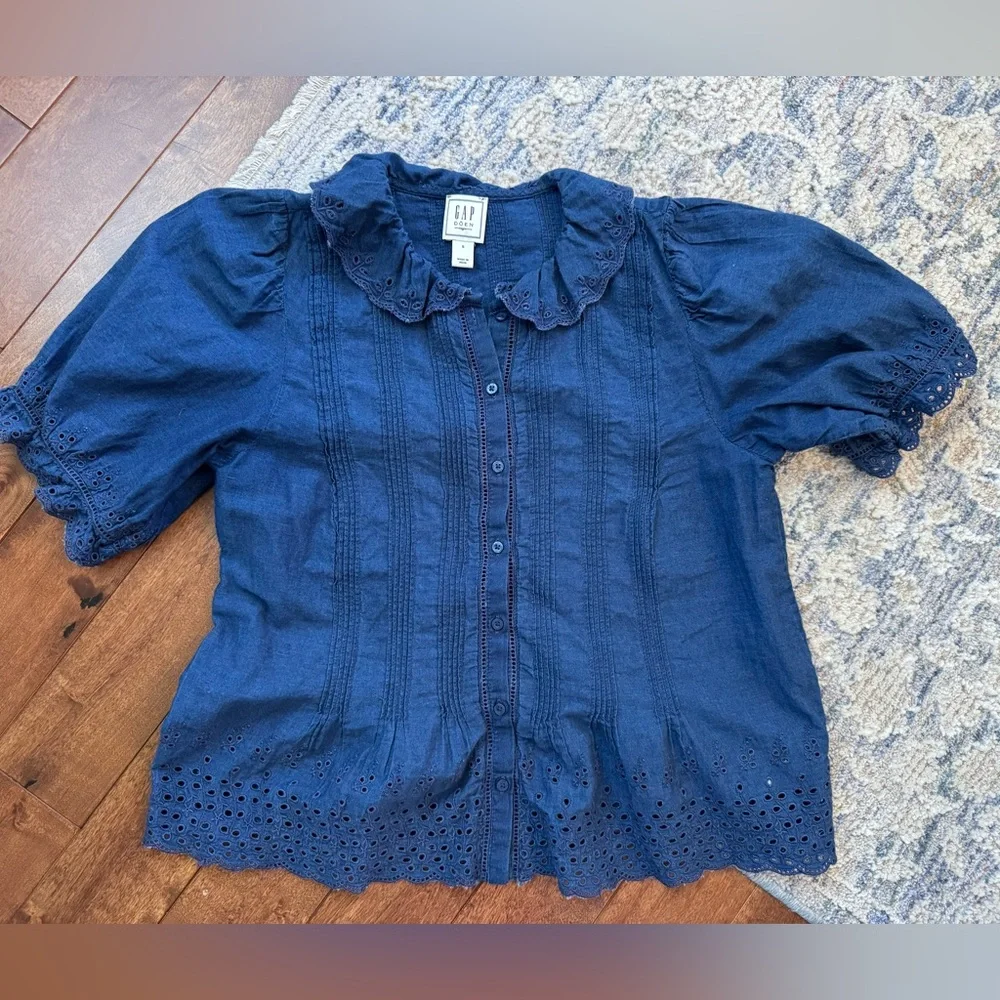 Gap x Dôen Blue Eyelet Puff Sleeve Top Size Small Sold Out - Picture 1 of 3